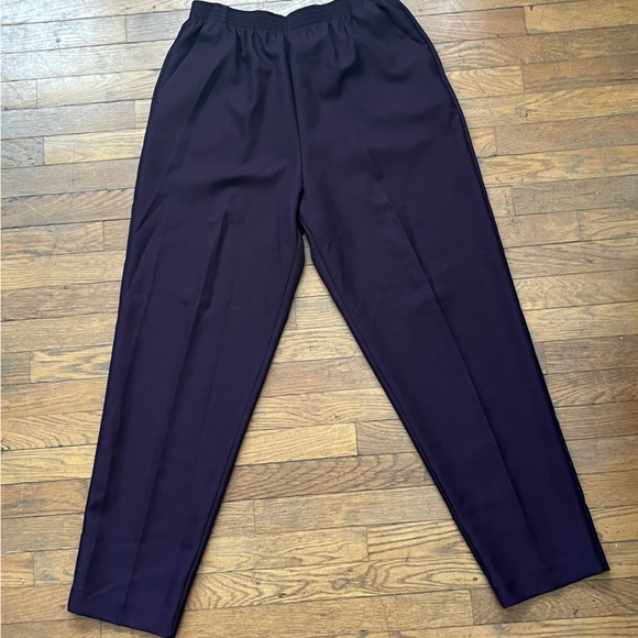 Vintage Women’s Slacks - Picture 3 of 8